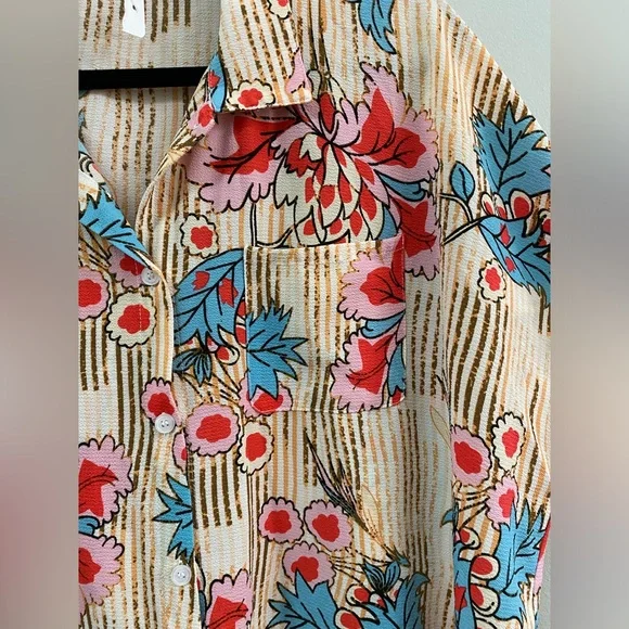 Cupshe Blouse - Picture 3 of 5